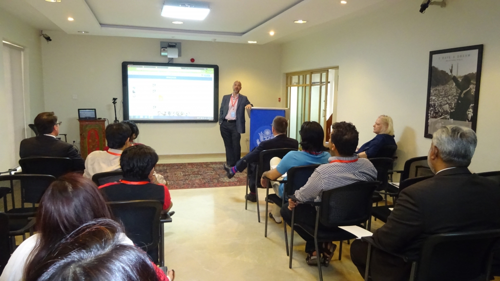 Dr. Duffy addresses journalists at a lecture organized by USEFP.
