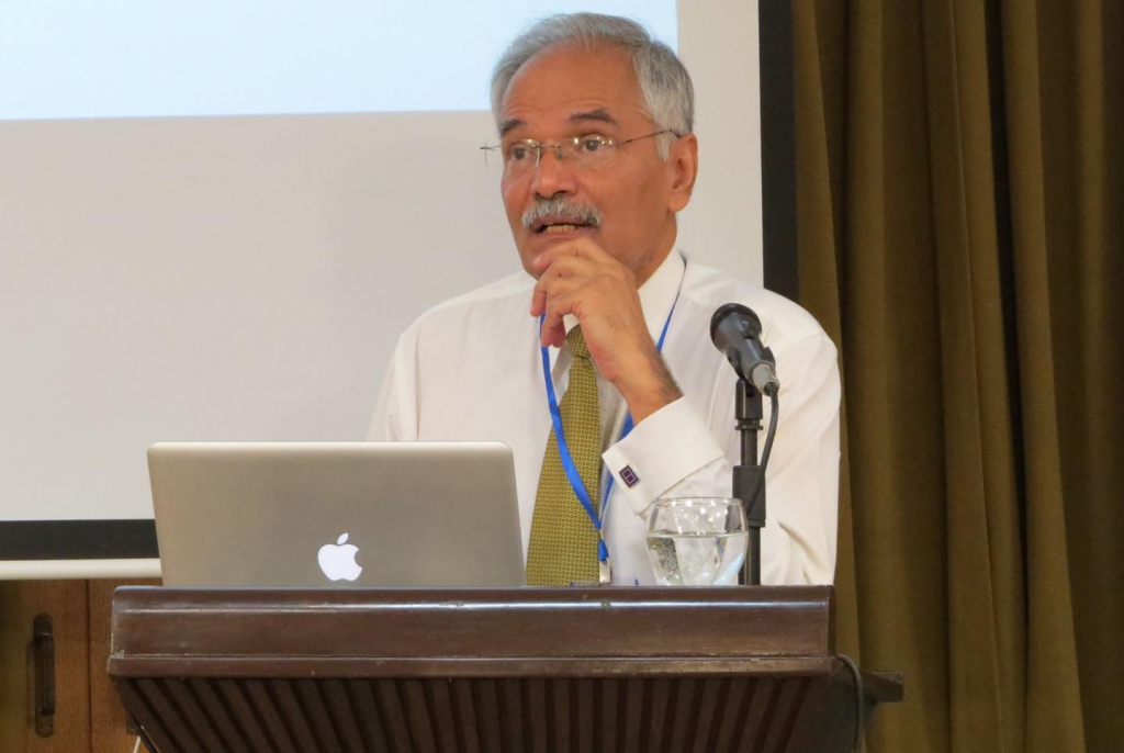 Dr. Rifaat Hussain