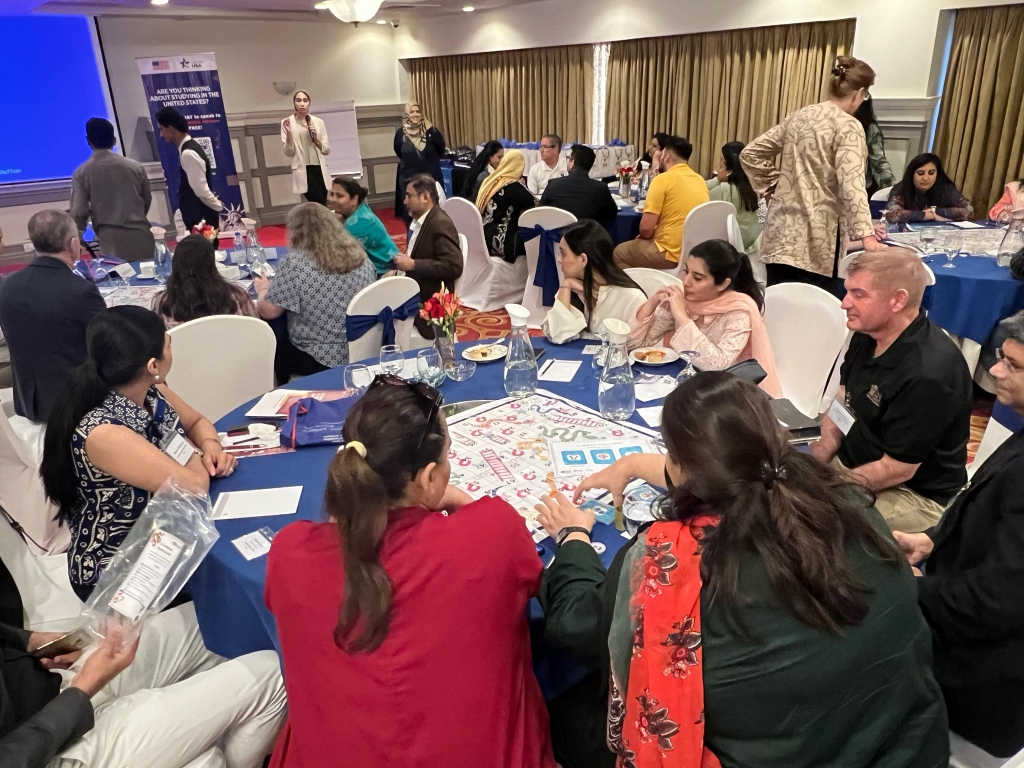 Networking Tea 3